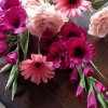 Gladiolene, gerbera's en rozen